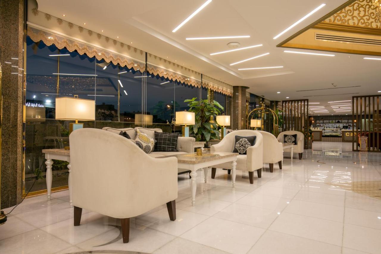 Royal Boutique Hotel Khamis Mushait Exteriör bild