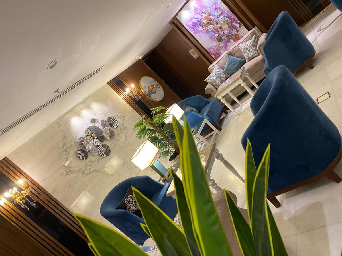 Royal Boutique Hotel Khamis Mushait Exteriör bild