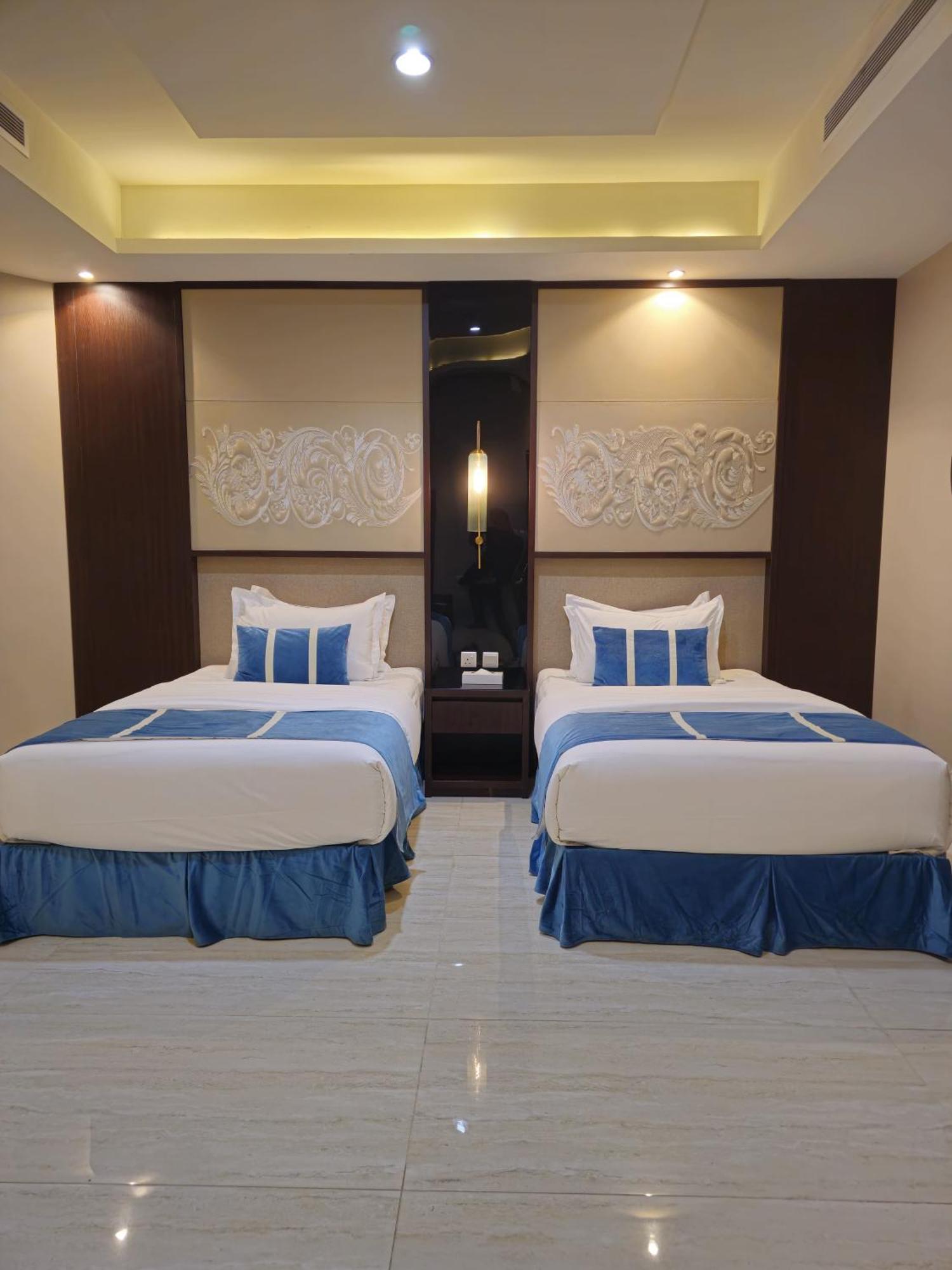 Royal Boutique Hotel Khamis Mushait Exteriör bild