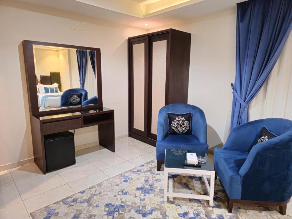 Royal Boutique Hotel Khamis Mushait Exteriör bild